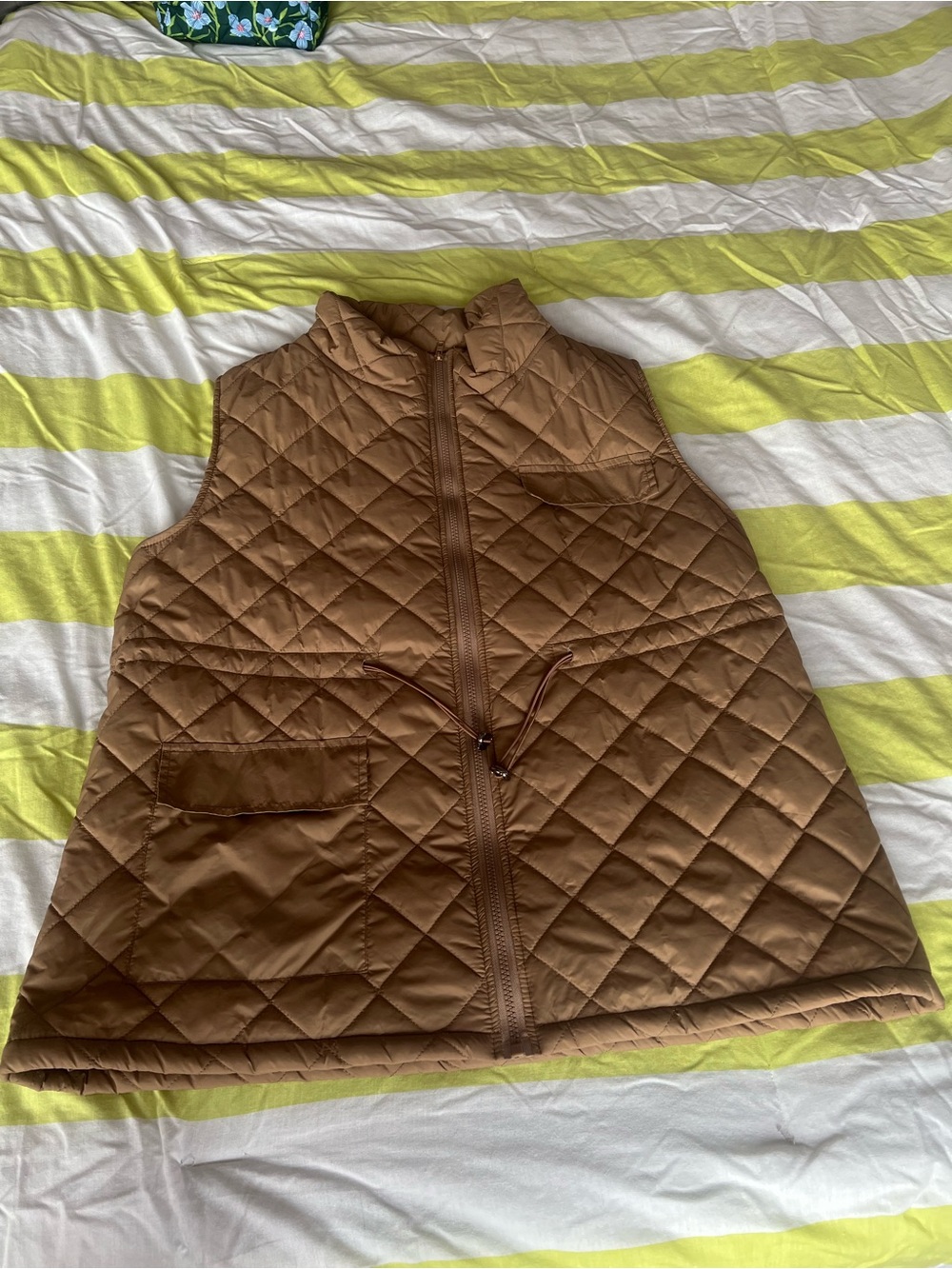 NWOT Quilted Brown Puffer Vest - Lightweight Sleeveless Jacket
